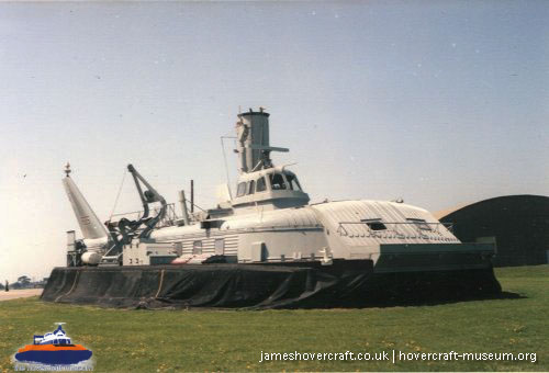 BH7 being moved to The Hovercraft Museum -   (submitted by The <a href='http://www.hovercraft-museum.org/' target='_blank'>Hovercraft Museum Trust</a>).